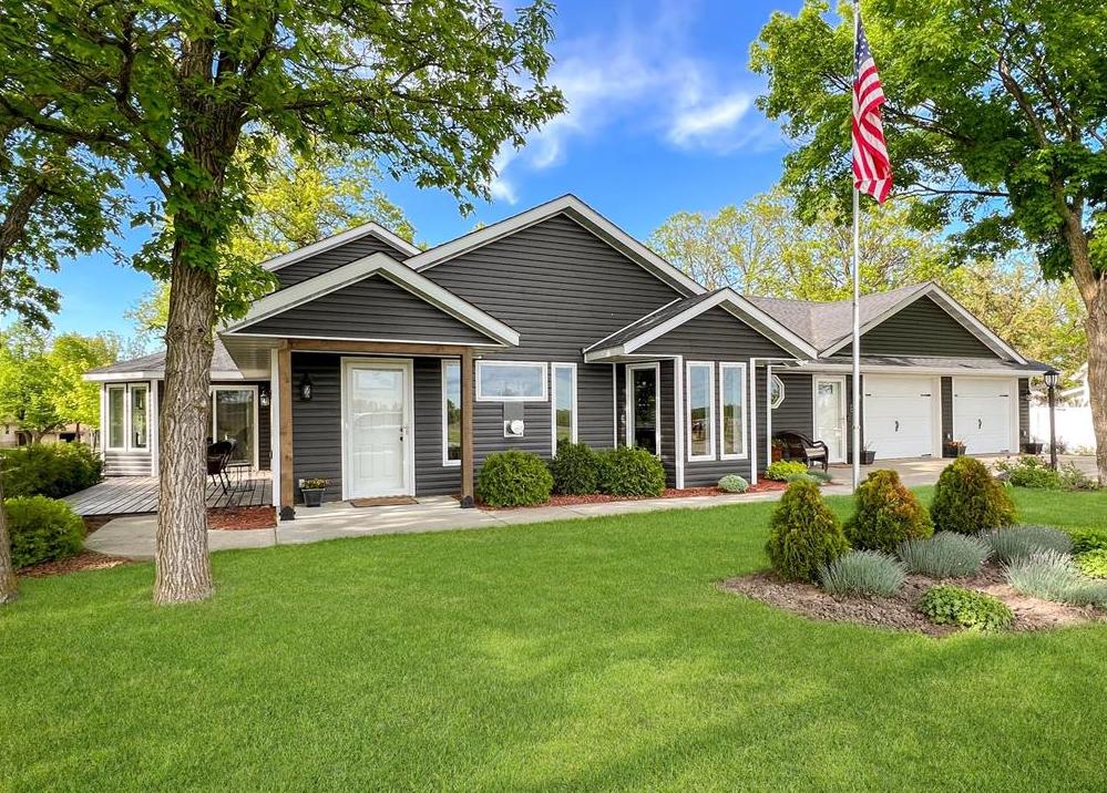 Clearbrook 218 Real Estate